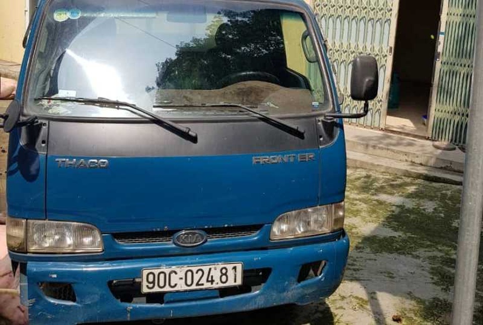 Phát hiện hàng trăm con lợn được làm giả giấy tờ kiểm dịch - 2 Phát hiện hàng trăm con lợn được làm giả giấy tờ kiểm dịch - 2