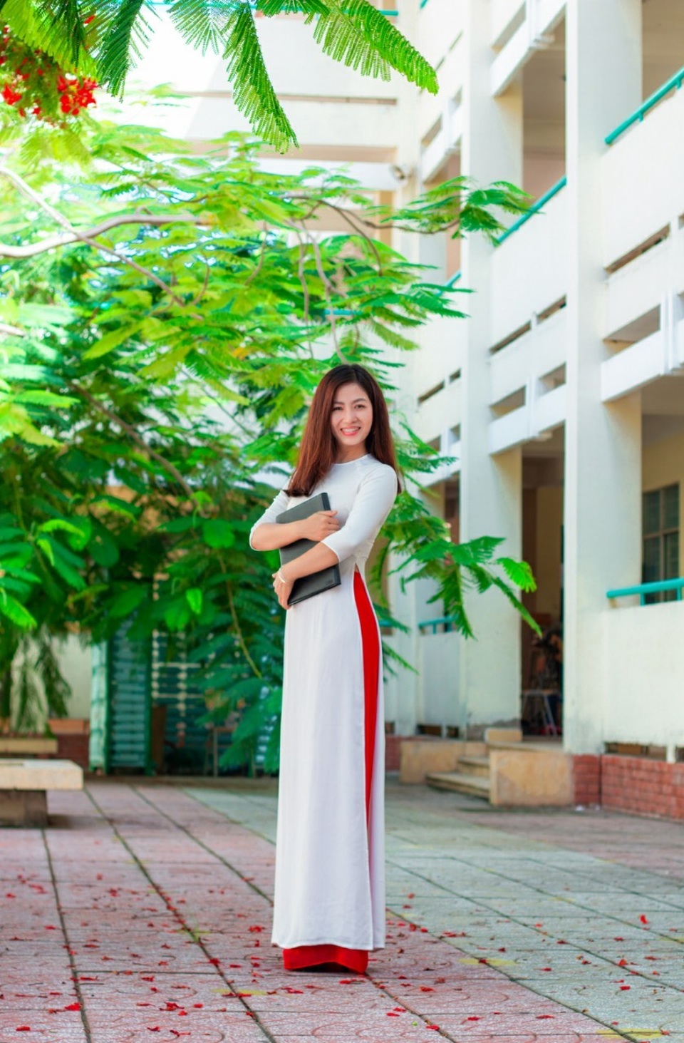 Ngắm nữ sinh... U40 chỉ chăm da bằng sữa tươi - 2 Ngắm nữ sinh... U40 chỉ chăm da bằng sữa tươi - 2