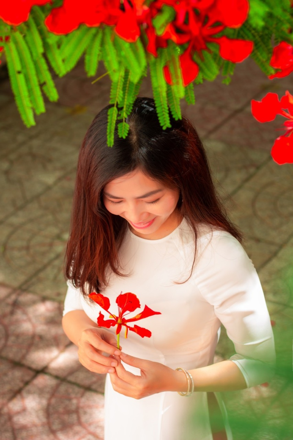Ngắm nữ sinh... U40 chỉ chăm da bằng sữa tươi - 6 Ngắm nữ sinh... U40 chỉ chăm da bằng sữa tươi - 6