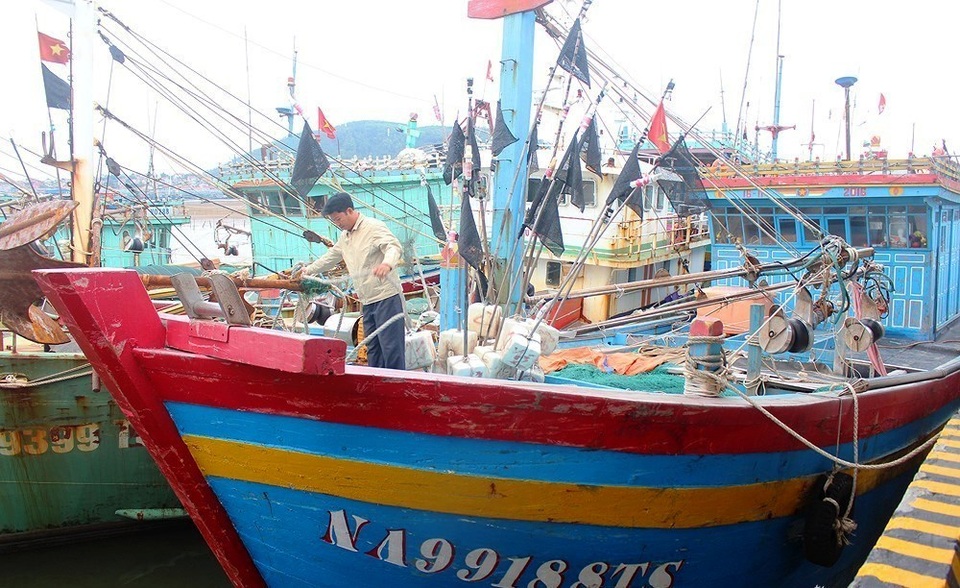 Khốn đốn vì những “cục nợ tàu 67”! - 1 Khốn đốn vì những “cục nợ tàu 67”! - 1