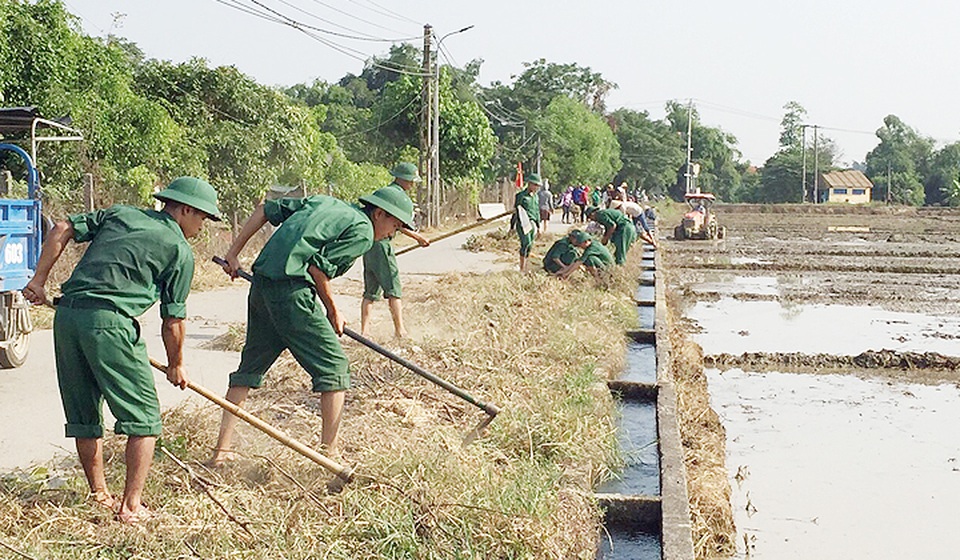 Ấn tượng 17 tuần thực hiện ngày Chủ Nhật xanh tại Huế - 15 Ấn tượng 17 tuần thực hiện ngày Chủ Nhật xanh tại Huế - 15