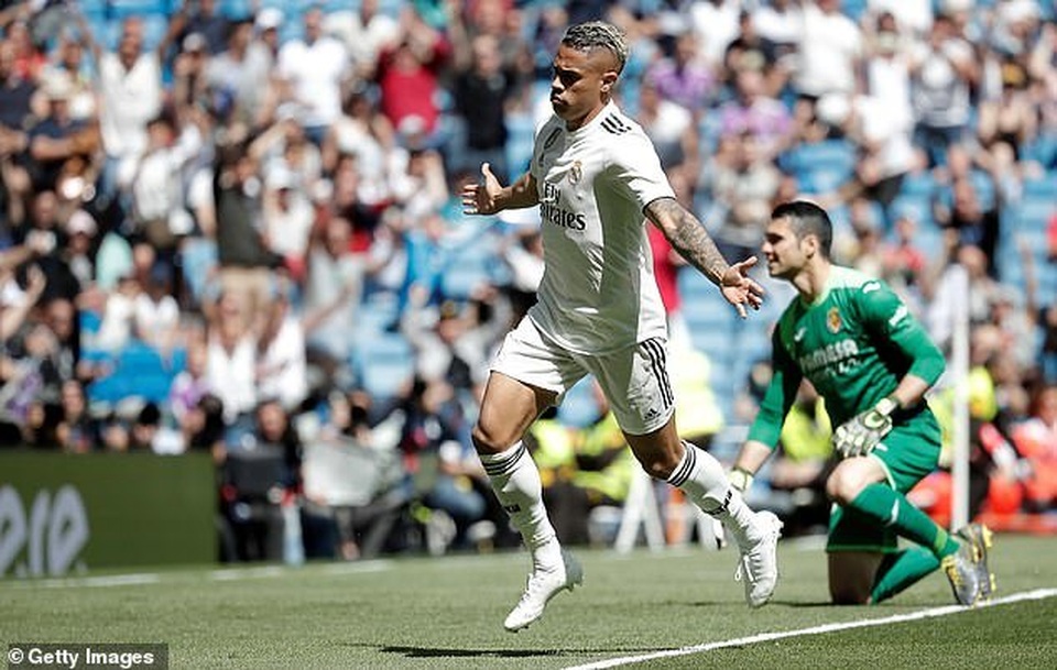 Đánh bại Villarreal, Real Madrid nuôi hy vọng giành ngôi Á quân La Liga - 5 Đánh bại Villarreal, Real Madrid nuôi hy vọng giành ngôi Á quân La Liga - 5