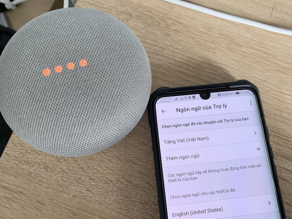 Thiết bị nhà thông minh Google Home lại giảm giá chờ đợi trợ lý tiếng Việt - 1 Thiết bị nhà thông minh Google Home lại giảm giá chờ đợi trợ lý tiếng Việt - 1
