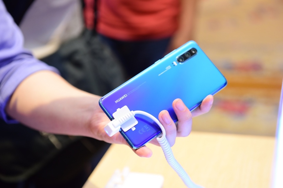 Cơ hội lên đời Huawei P30 Series với giá không tưởng - 2 Cơ hội lên đời Huawei P30 Series với giá không tưởng - 2