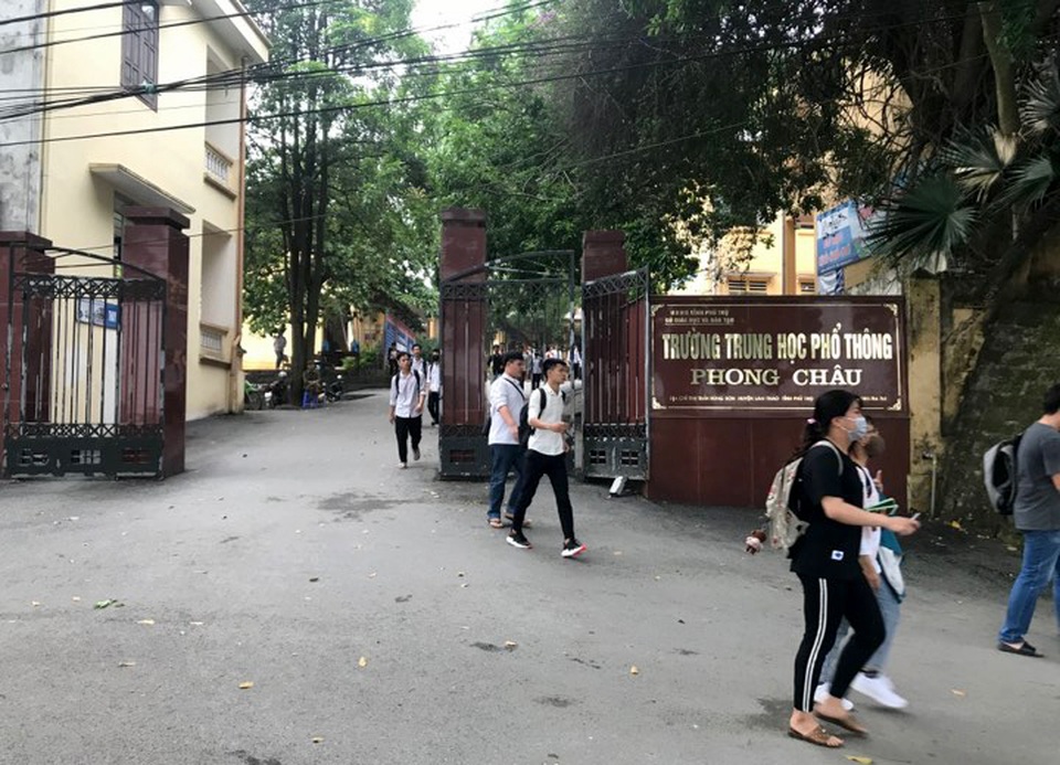 Mẹ nam sinh bị đồn khiến 4 nữ sinh mang bầu nói gì? - 1