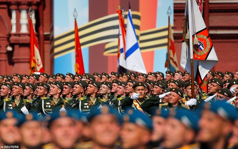 Dàn vũ khí uy lực của Nga luyện tập trước lễ duyệt binh Ngày Chiến thắng - 13 Dàn vũ khí uy lực của Nga luyện tập trước lễ duyệt binh Ngày Chiến thắng - 13