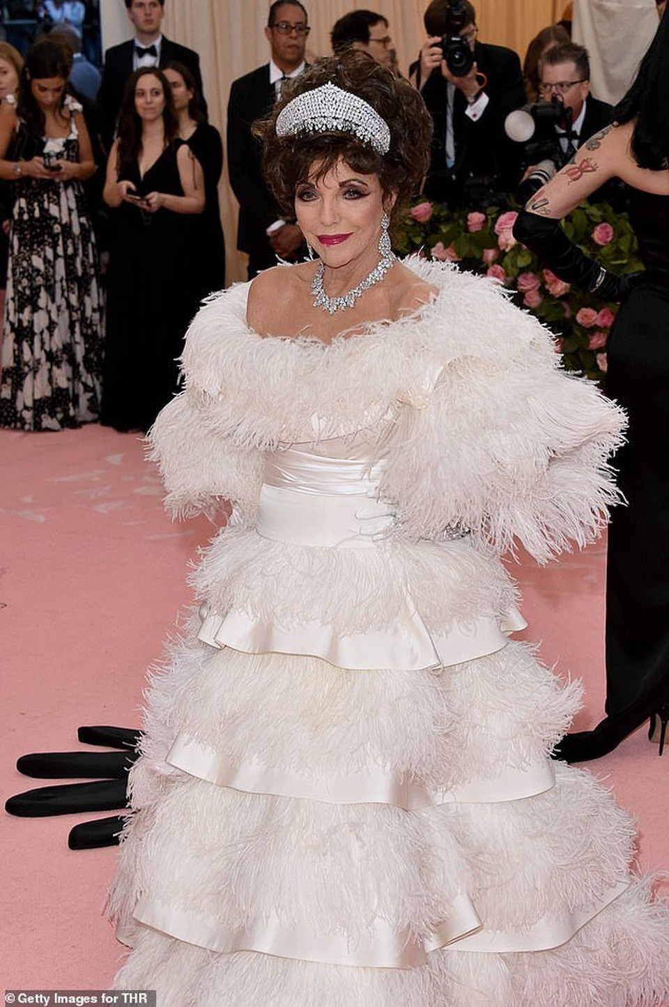 Minh tinh Ấn Độ kiêu sa dự Met gala - 11 Minh tinh Ấn Độ kiêu sa dự Met gala - 11