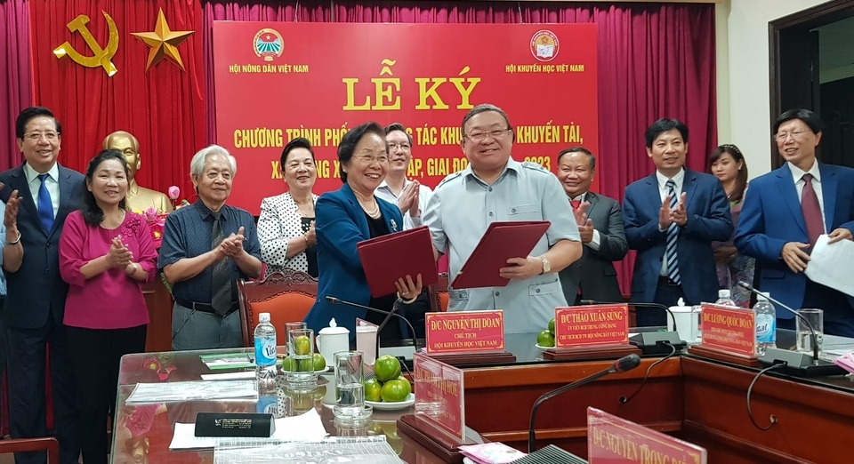 Hội Khuyến học Việt Nam ký kết với Hội Nông dân Việt Nam về học tập suốt đời - 1 Hội Khuyến học Việt Nam ký kết với Hội Nông dân Việt Nam về học tập suốt đời - 1