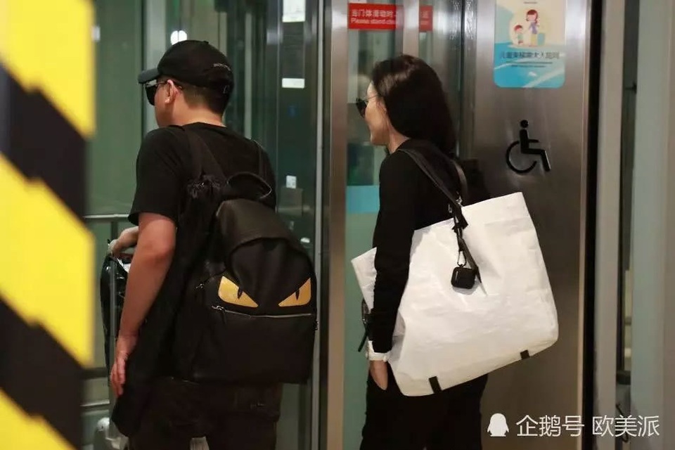 “Bà mẹ ba con” Trương Bá Chi được khen trẻ đẹp như thời thiếu nữ - 5