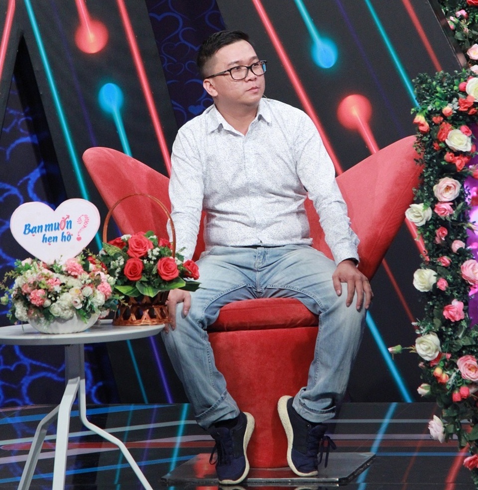 Cô gái Bình Dương “tán đổ” chàng giám đốc rụt rè tại show hẹn hò - 2 Cô gái Bình Dương “tán đổ” chàng giám đốc rụt rè tại show hẹn hò - 2