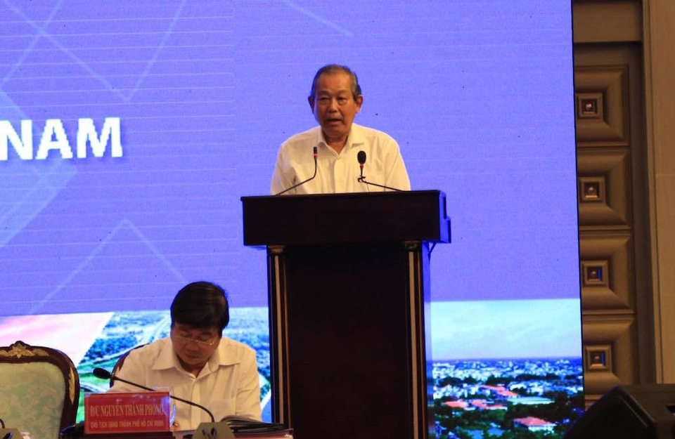 Thủ tướng và 2 Phó Thủ tướng chỉ đạo về liên kết vùng kinh tế trọng điểm phía Nam - 2 Thủ tướng và 2 Phó Thủ tướng chỉ đạo về liên kết vùng kinh tế trọng điểm phía Nam - 2