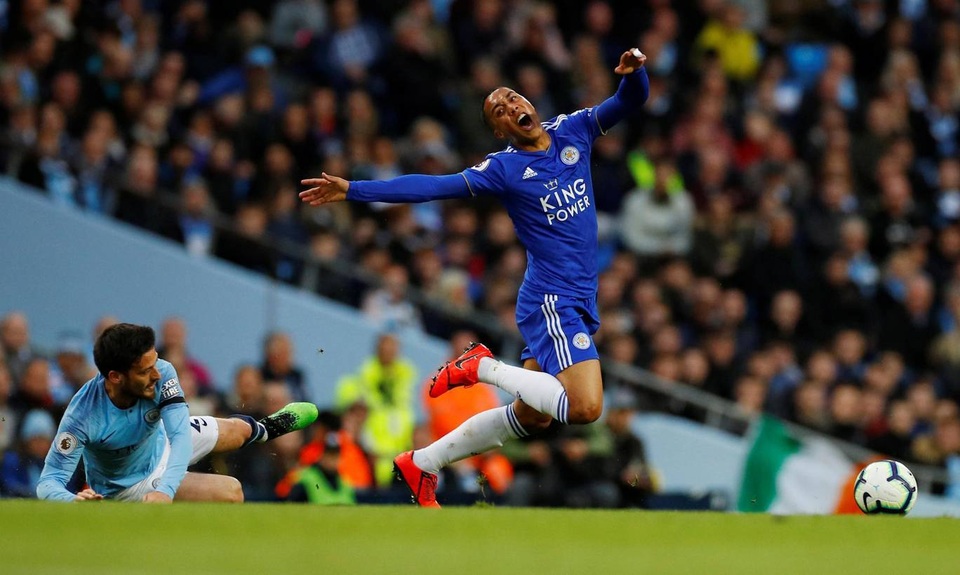 Nhìn lại chiến thắng khó khăn của Man City trước Leicester - 6