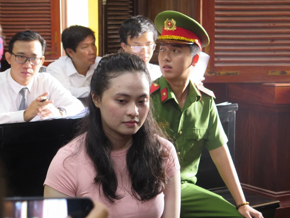 Xét xử trùm ma túy Văn Kính Dương và hotgirl Ngọc Miu - 5 Xét xử trùm ma túy Văn Kính Dương và hotgirl Ngọc Miu - 5