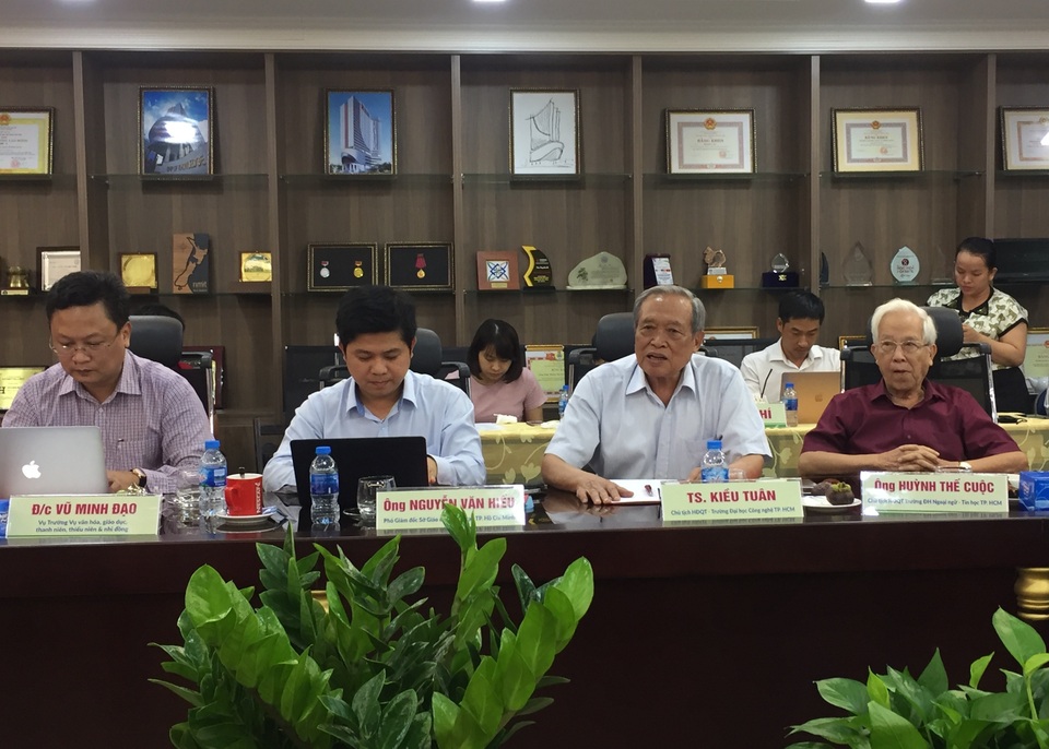 Làm đàng hoàng, trường tư sẽ vượt mặt trường công - 3 Làm đàng hoàng, trường tư sẽ vượt mặt trường công - 3