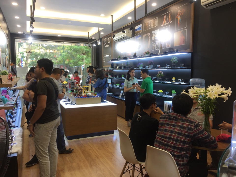 Fujifilm Brandshop lan tỏa cảm hứng nhiếp ảnh cùng công nghệ tiên tiến - 1 Fujifilm Brandshop lan tỏa cảm hứng nhiếp ảnh cùng công nghệ tiên tiến - 1