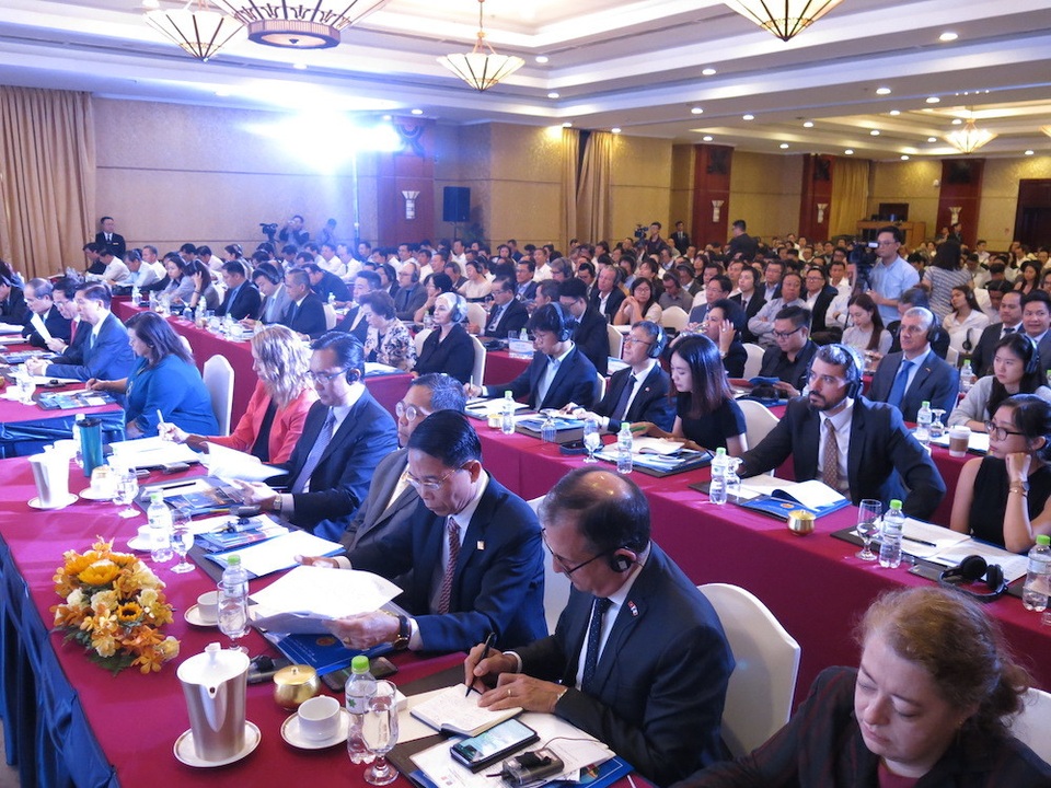 Bí thư Nguyễn Thiện Nhân: Mong các doanh nghiệp đến với TPHCM bằng khối óc và trái tim - 2 Bí thư Nguyễn Thiện Nhân: Mong các doanh nghiệp đến với TPHCM bằng khối óc và trái tim - 2