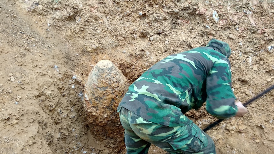 Liên tiếp phát hiện bom khủng chưa phát nổ - 3 Liên tiếp phát hiện bom khủng chưa phát nổ - 3