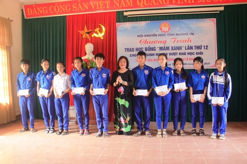 Hội Khuyến học 2 tỉnh Quảng Trị và Bắc Ninh trao đổi công tác khuyến học, khuyến tài - 2 Hội Khuyến học 2 tỉnh Quảng Trị và Bắc Ninh trao đổi công tác khuyến học, khuyến tài - 2