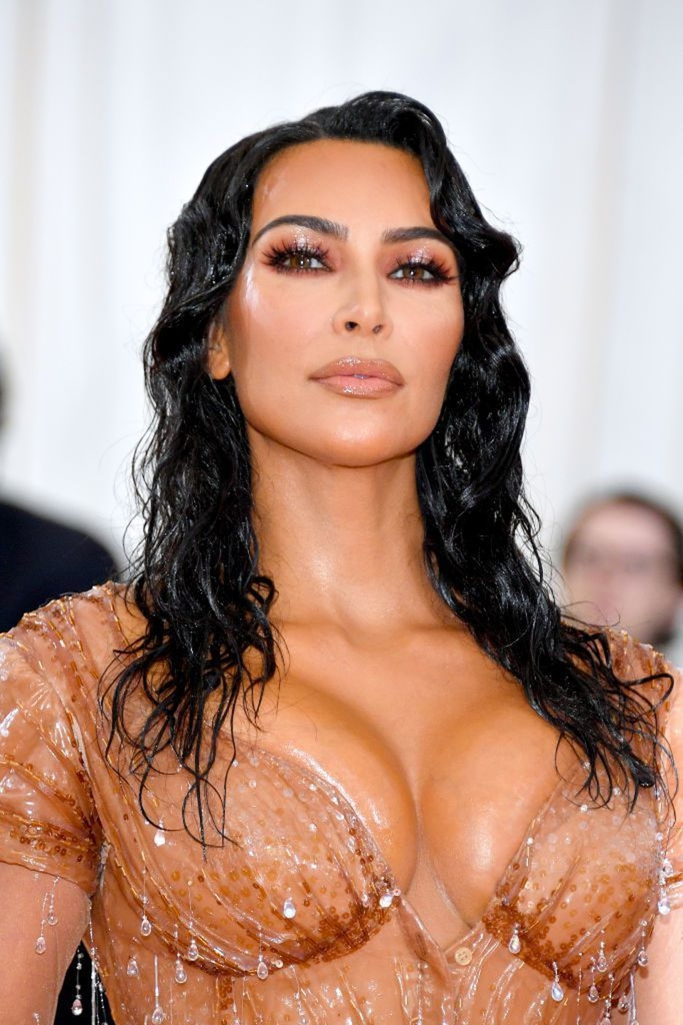 Những kiểu tóc và trang điểm ấn tượng tại Met gala - 8 Những kiểu tóc và trang điểm ấn tượng tại Met gala - 8