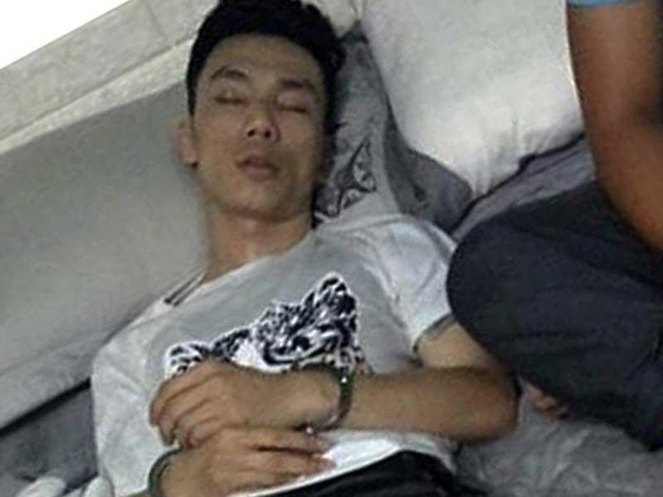 Trùm ma túy Phan Thiết bị bắt trong phòng ngủ - 2 Trùm ma túy Phan Thiết bị bắt trong phòng ngủ - 2