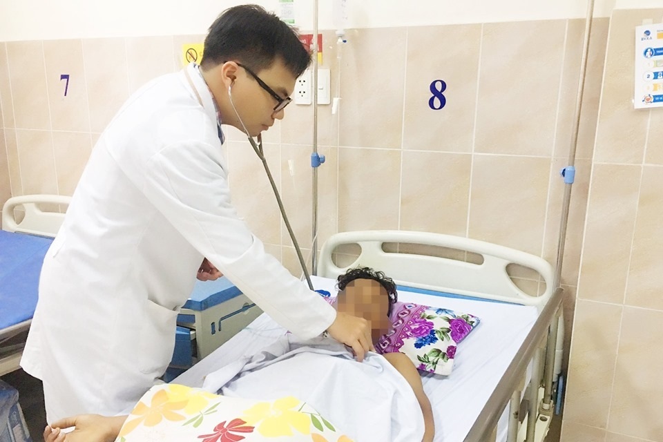 Giữ lại lá gan bị vỡ cho cậu bé 15 tuổi - 3 Giữ lại lá gan bị vỡ cho cậu bé 15 tuổi - 3