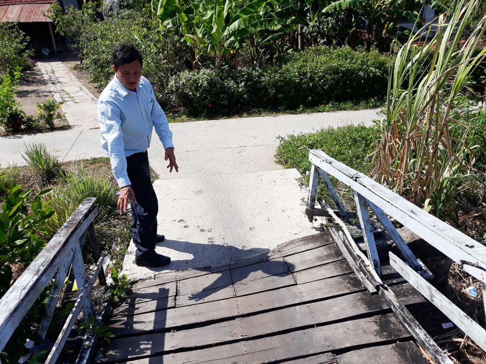 Chênh vênh cầu ván vùng kháng chiến U Minh - Cà Mau - 20 Chênh vênh cầu ván vùng kháng chiến U Minh - Cà Mau - 20