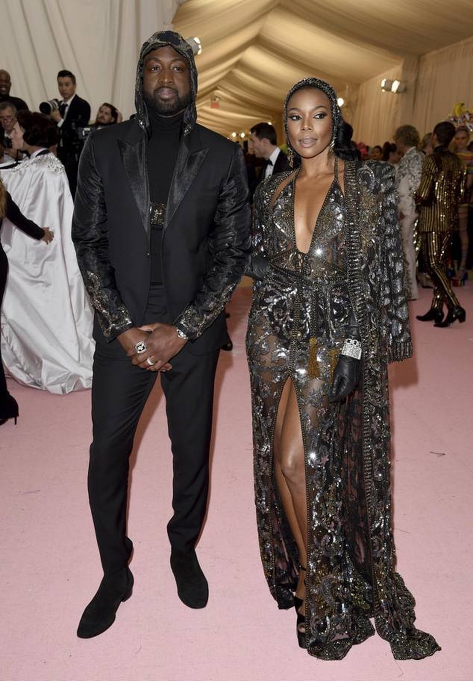 Những cặp đôi hoàn hảo trên thảm đỏ Met gala 2019 - 17 Những cặp đôi hoàn hảo trên thảm đỏ Met gala 2019 - 17