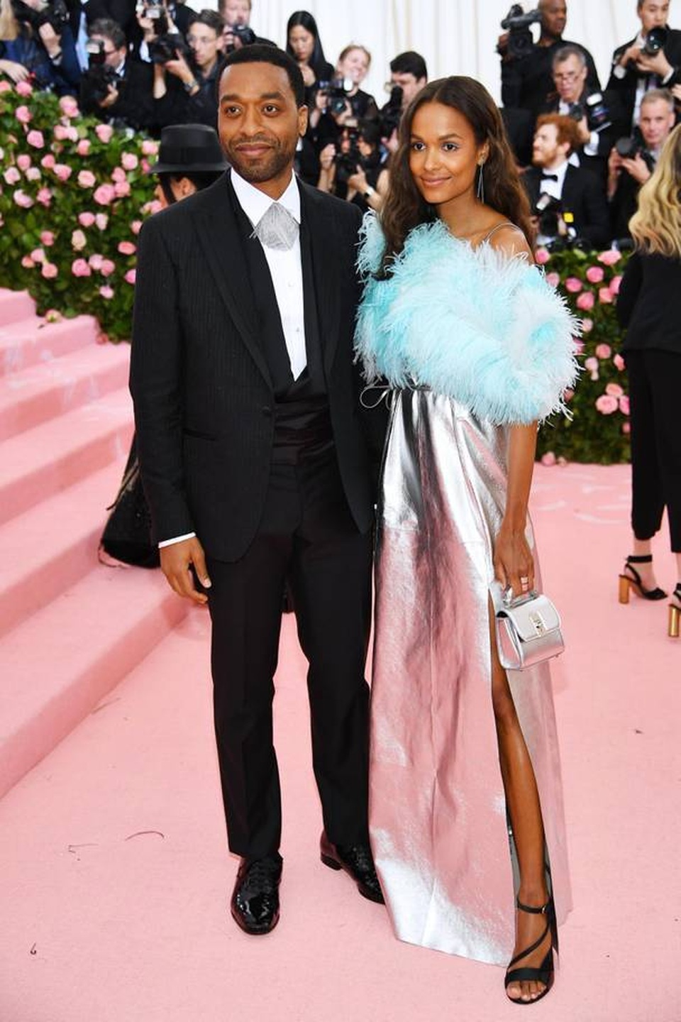 Những cặp đôi hoàn hảo trên thảm đỏ Met gala 2019 - 22 Những cặp đôi hoàn hảo trên thảm đỏ Met gala 2019 - 22