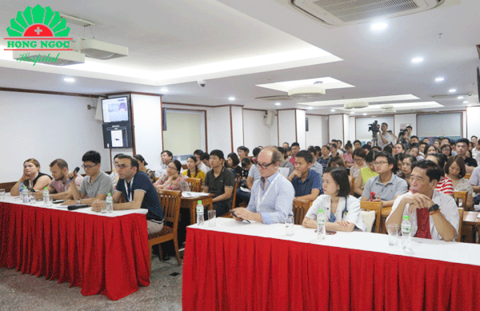 Chuyên gia châu Âu chia sẻ bí quyết tái tạo mí mắt - 2 Chuyên gia châu Âu chia sẻ bí quyết tái tạo mí mắt - 2