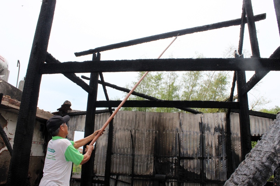 Hỏa hoạn thiêu rụi ngôi chùa 56 tuổi ở Phú Yên - 4 Hỏa hoạn thiêu rụi ngôi chùa 56 tuổi ở Phú Yên - 4