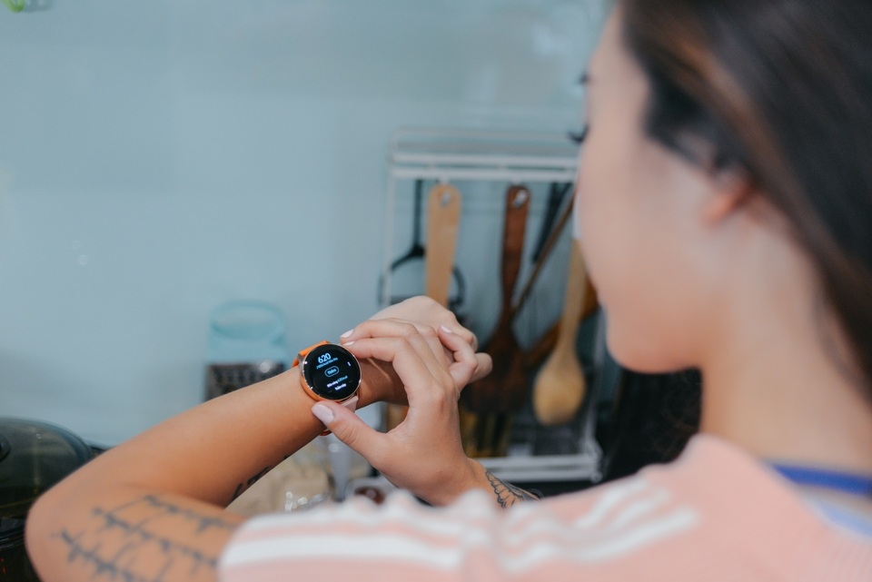 Khám phá chiếc smartwatch “vạn năng” giúp Hana Giang Anh khỏe đẹp mỗi ngày - 3 Khám phá chiếc smartwatch “vạn năng” giúp Hana Giang Anh khỏe đẹp mỗi ngày - 3
