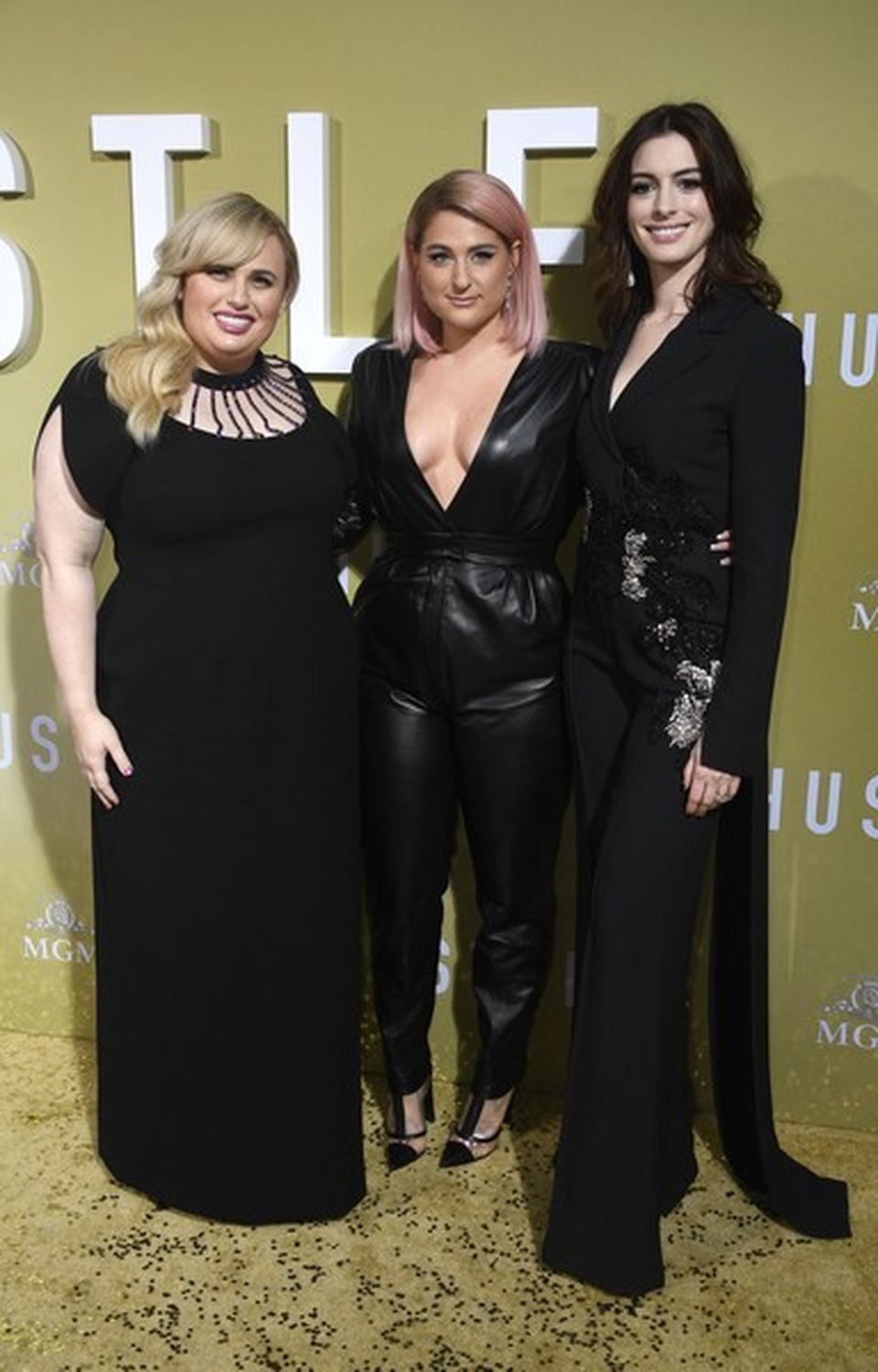 Meghan Trainor khoe ngực căng đầy - 8 Meghan Trainor khoe ngực căng đầy - 8