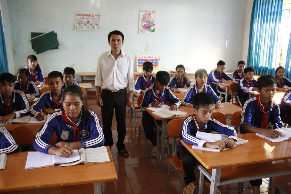 Đắk Lắk: Đến năm 2030 sẽ xóa bỏ 223 điểm trường - 1