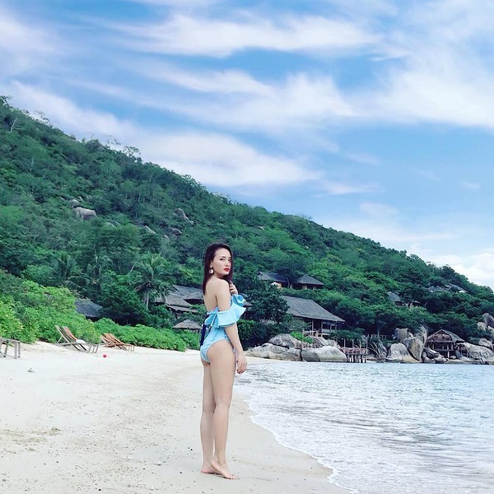 Ngắm đường cong nóng bỏng của bộ đôi nữ chính Về nhà đi con - 24 Ngắm đường cong nóng bỏng của bộ đôi nữ chính Về nhà đi con - 24