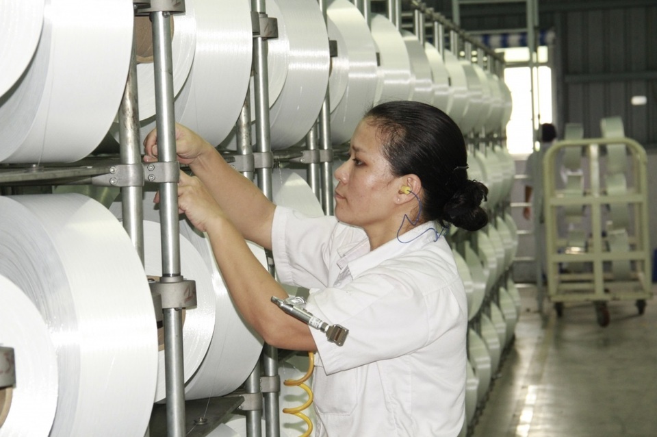 Nhà máy xơ sợi Đình Vũ tăng công suất sản xuất sợi DTY lên 900 tấn/tháng - 2 Nhà máy xơ sợi Đình Vũ tăng công suất sản xuất sợi DTY lên 900 tấn/tháng - 2