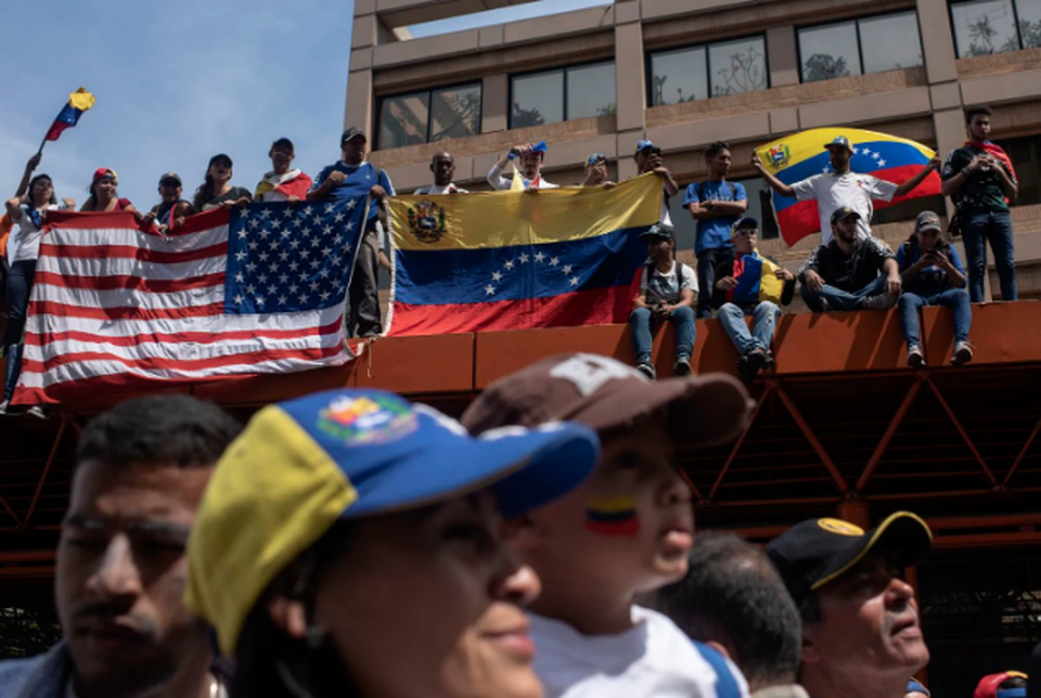 Người Venezuela lo ngại kịch bản Mỹ can thiệp quân sự - 2 Người Venezuela lo ngại kịch bản Mỹ can thiệp quân sự - 2