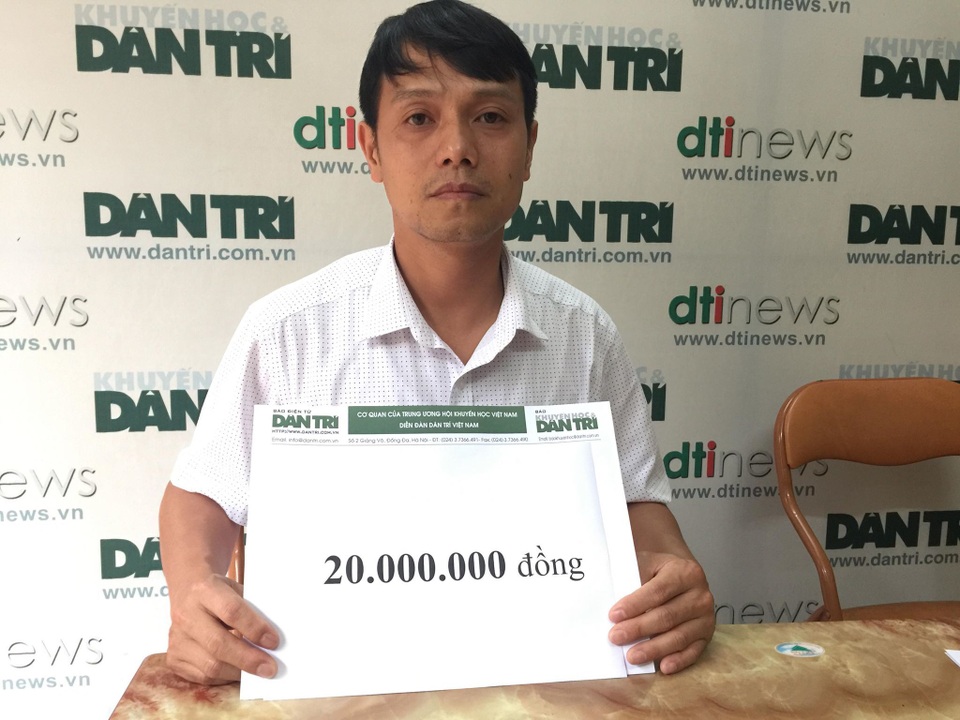 Bạn đọc Dân trí tiếp tục giúp đỡ 20 triệu đồng đến với cậu bé mồ côi cha mẹ - 3 Bạn đọc Dân trí tiếp tục giúp đỡ 20 triệu đồng đến với cậu bé mồ côi cha mẹ - 3