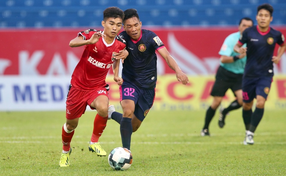B.Bình Dương nhọc nhằn vượt qua Sài Gòn FC trên sân nhà - 4 B.Bình Dương nhọc nhằn vượt qua Sài Gòn FC trên sân nhà - 4