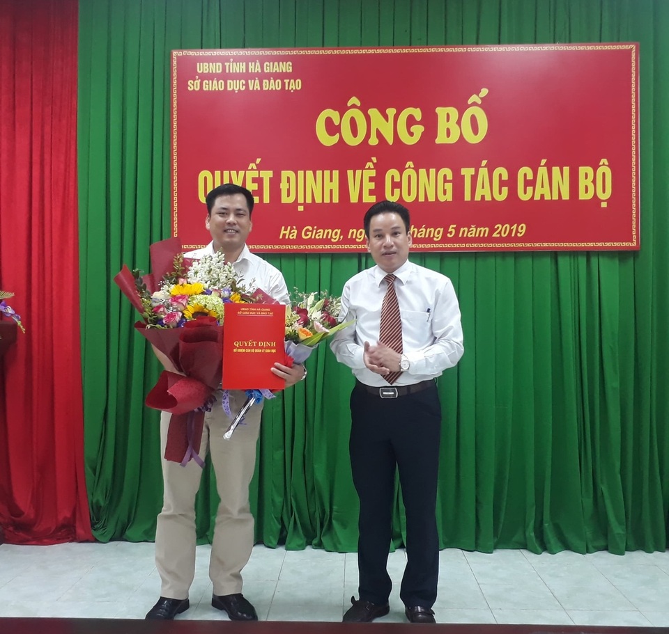 Hà Giang bổ nhiệm Trưởng Phòng Khảo thí mới sau bê bối gian lận thi cử - 1 Hà Giang bổ nhiệm Trưởng Phòng Khảo thí mới sau bê bối gian lận thi cử - 1
