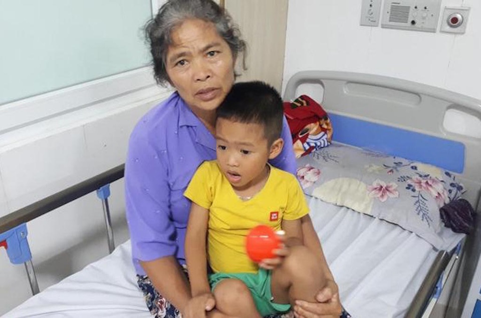 Cậu học trò lớp 5 dũng cảm cứu em nhỏ đuối nước - 2 Cậu học trò lớp 5 dũng cảm cứu em nhỏ đuối nước - 2