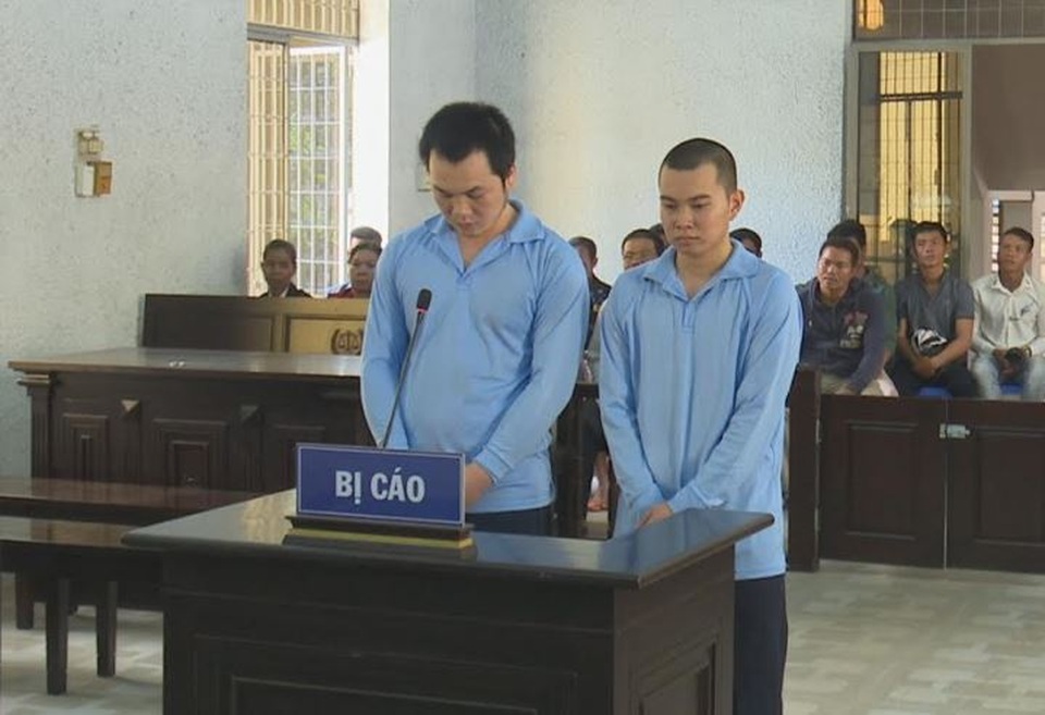 Lừa tuyển nhân viên với mức lương cao rồi bán sang Trung Quốc - 1 Lừa tuyển nhân viên với mức lương cao rồi bán sang Trung Quốc - 1