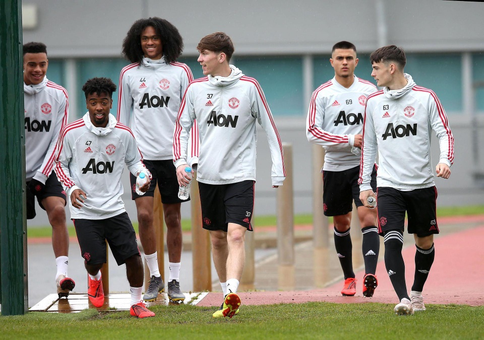 Man Utd sử dụng hàng loạt cầu thủ trẻ trước trận cuối mùa giải - 1 Man Utd sử dụng hàng loạt cầu thủ trẻ trước trận cuối mùa giải - 1