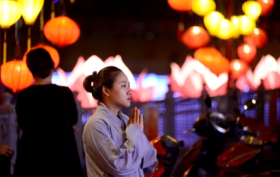 lễ Phật đản.jpg