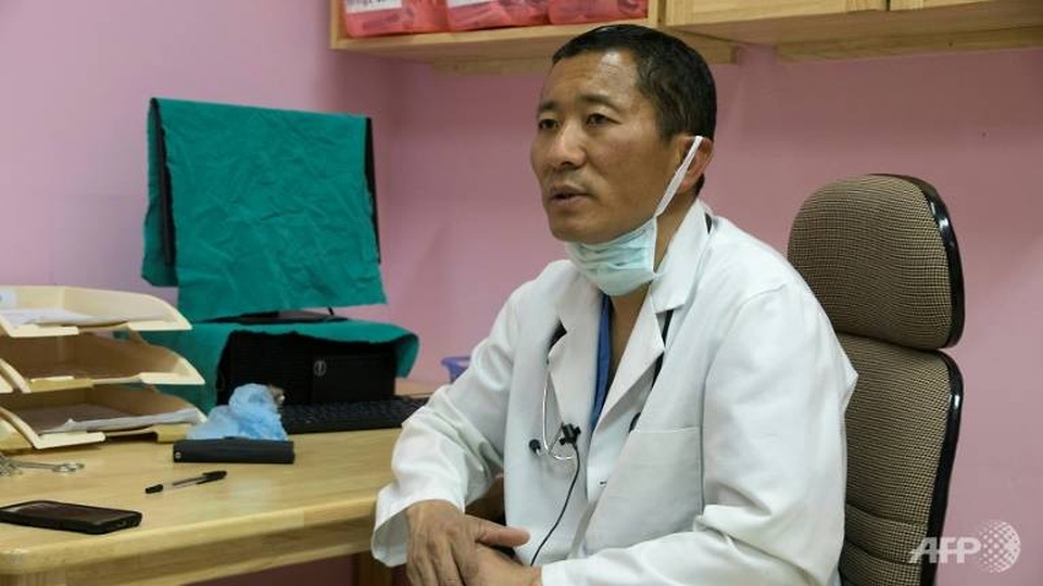 Đam mê chữa bệnh cứu người của Thủ tướng quốc gia “hạnh phúc nhất thế giới” - 3 Đam mê chữa bệnh cứu người của Thủ tướng quốc gia “hạnh phúc nhất thế giới” - 3