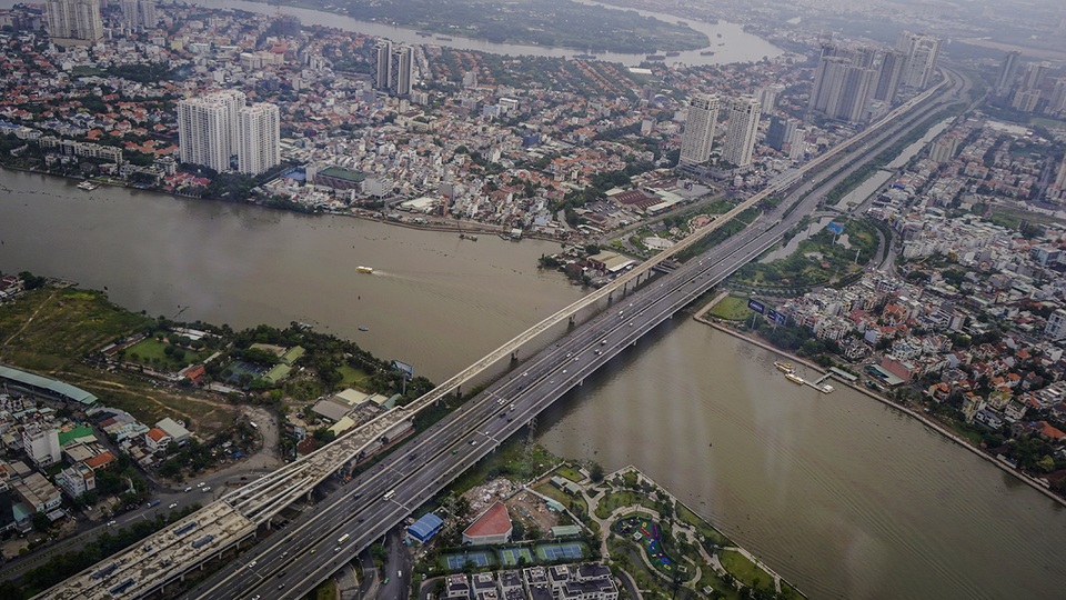 Ngắm gì trên đỉnh tòa nhà cao nhất Đông Nam Á?  - 9