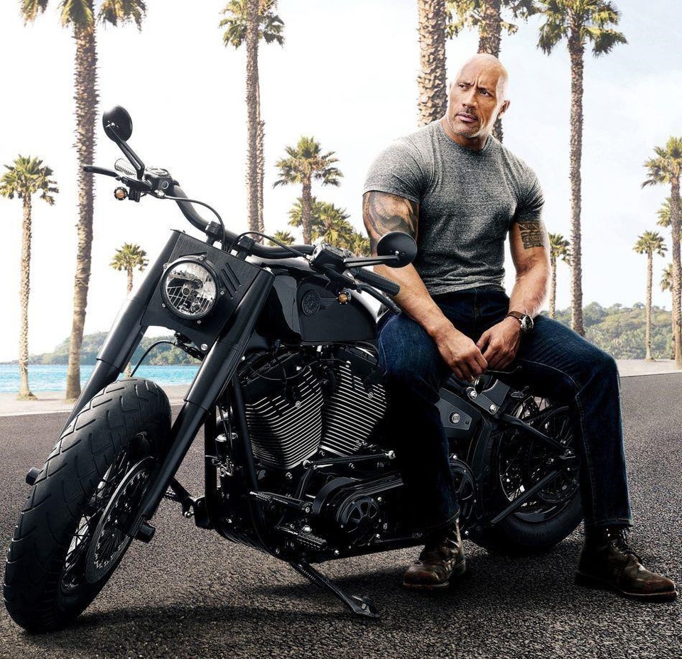 Hé lộ dàn xe thập cẩm trong phần mới của bom tấn Fast Furious - 6 Hé lộ dàn xe thập cẩm trong phần mới của bom tấn Fast Furious - 6