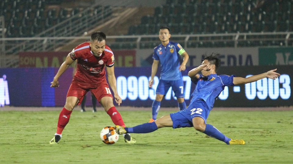 Hòa Quảng Nam, CLB TPHCM tiếp tục dẫn đầu bảng V-League - 5 Hòa Quảng Nam, CLB TPHCM tiếp tục dẫn đầu bảng V-League - 5