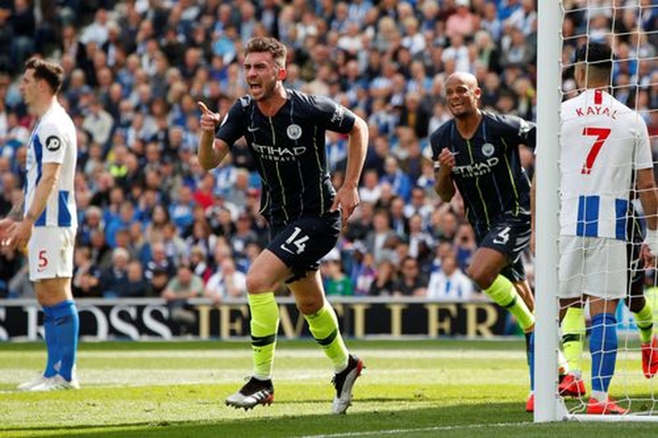 Brighton 1-4 Man City: Thầy trò Guardiola vô địch Premier League - 9 Brighton 1-4 Man City: Thầy trò Guardiola vô địch Premier League - 9