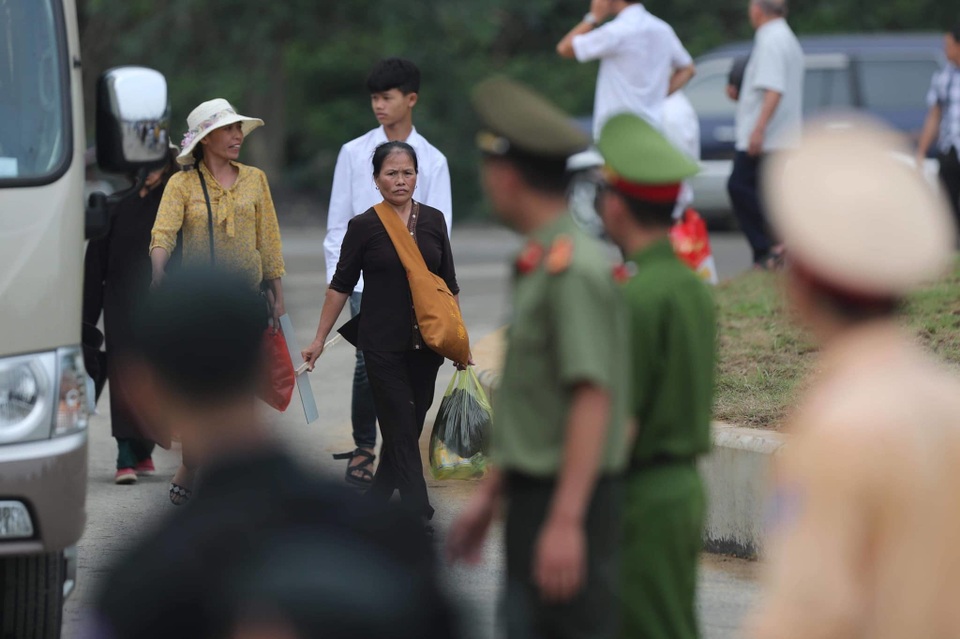 Hàng vạn người đổ về chùa Tam Chúc dự Đại lễ Phật đản Vesak 2019 - 3 Hàng vạn người đổ về chùa Tam Chúc dự Đại lễ Phật đản Vesak 2019 - 3