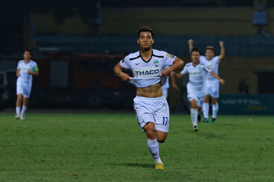 Văn Thanh: “Tôi chờ bàn thắng từ khi còn chữa chấn thương ở Hàn Quốc” - 1 Văn Thanh: “Tôi chờ bàn thắng từ khi còn chữa chấn thương ở Hàn Quốc” - 1